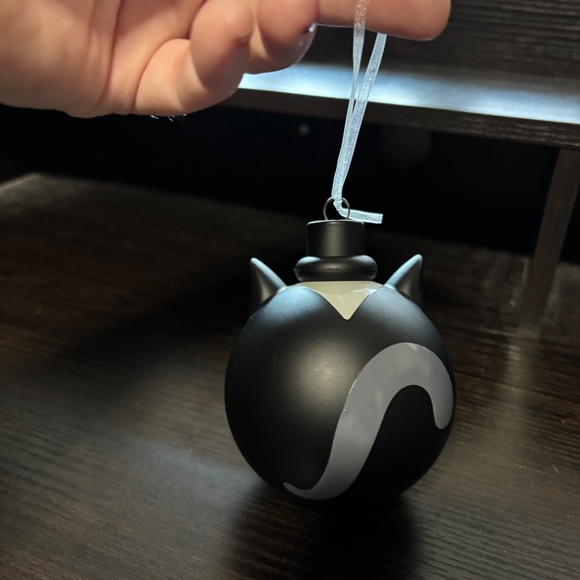 Black Cat Plastic Ball Ornament - Picture 2 of 2